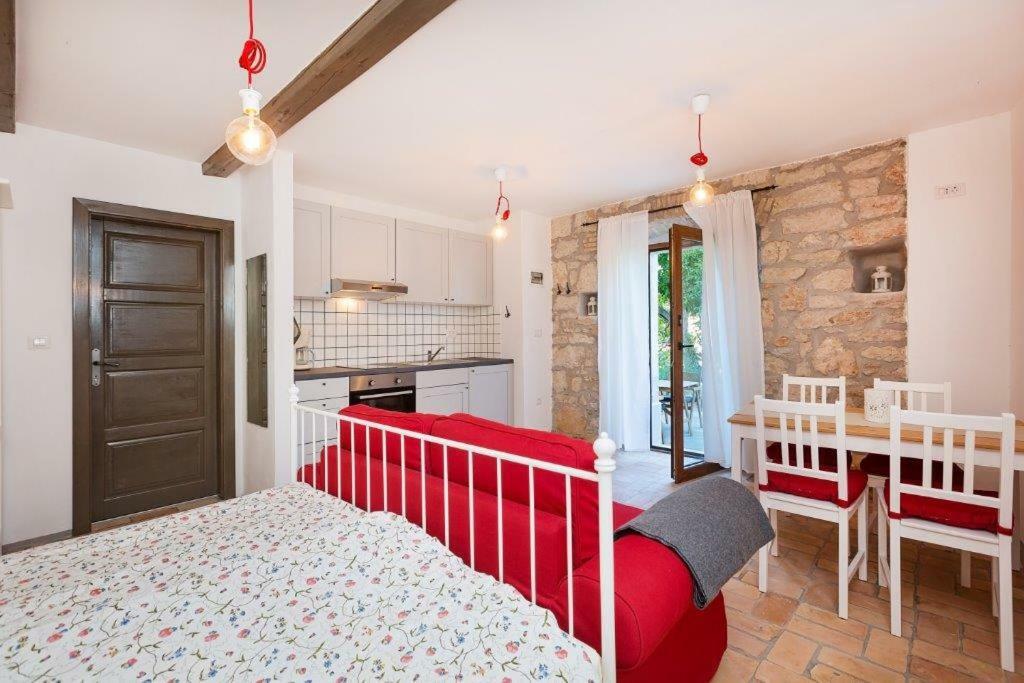 Old Town Studio And Apartment Vrsar Luaran gambar